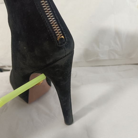 Prada Black suede  Boots ankle size 37 - Picture 4 of 15